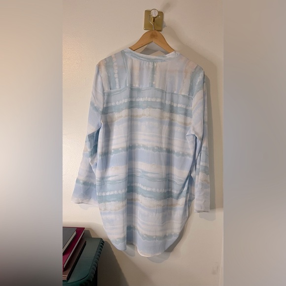 NWT Cloth & Portrait Blue Watercolor Sheer Blouse Convertible Sleeve Sz XL - Picture 10 of 10
